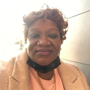 Meet your Posher, Shurla